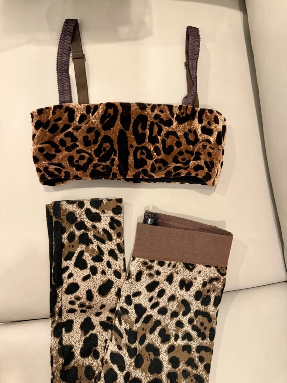 Dolce & Gabbana Animal Print Bralette Set Top & Leggin - Picture 7 of 9